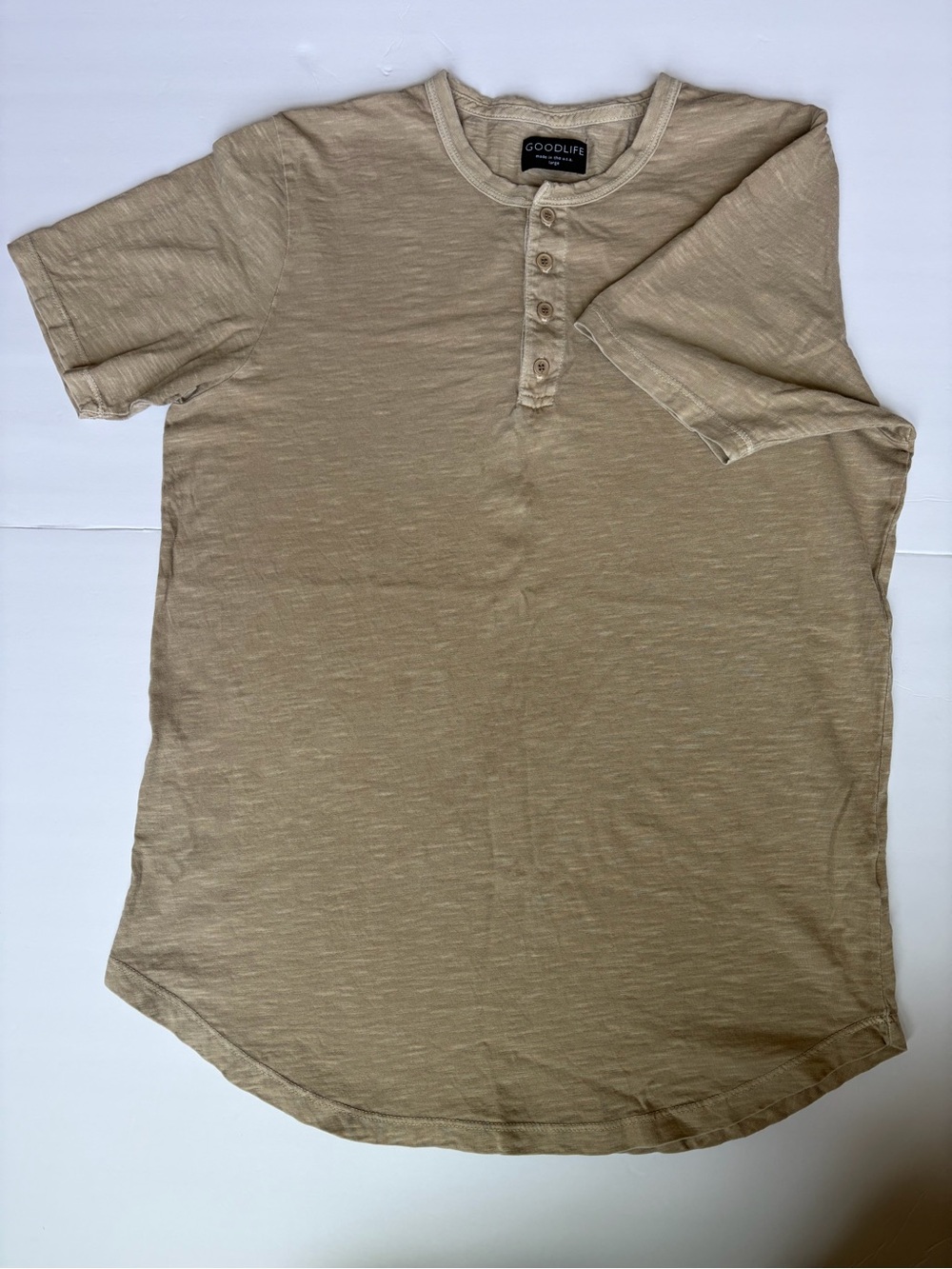 Goodlife Slub Scallop Henley T-Shirt Tan/Beige 100% Cotton Made in USA Large